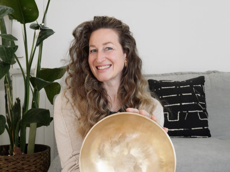 Raphaela Sonner – Klangtherapeutin & Ausbilderin